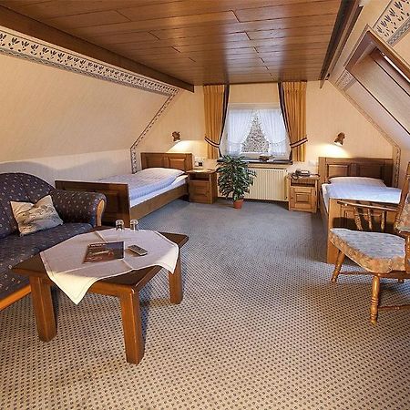 Landhaus Hirschberg Schmallenberg Kamer foto